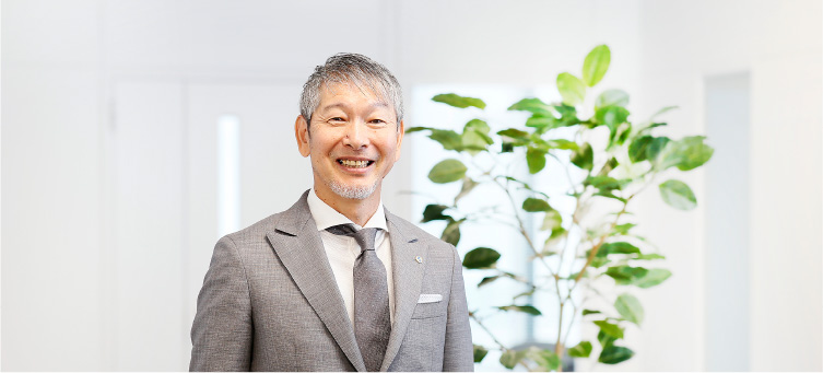 代表取締役社長 榎本 吉高