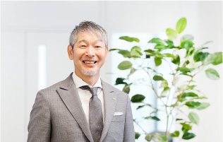 代表取締役社長 榎本 吉高